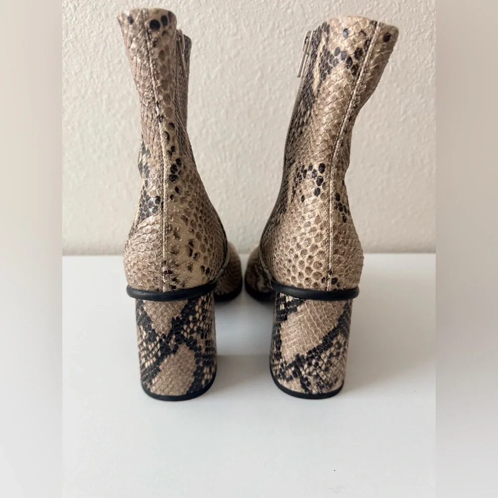 Free People Moonlight Snake Ankle Boots EU 39 NWOT